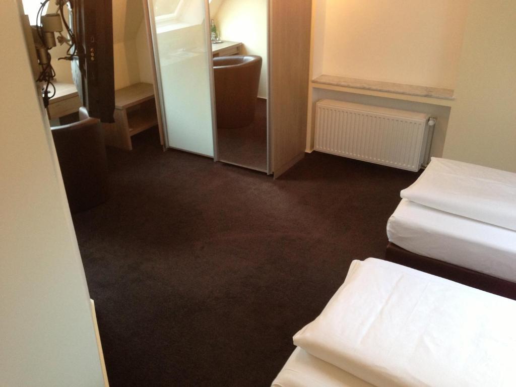 Hotel Destination 21 Dusseldorf Room photo